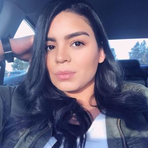 Meet your Posher, Perla